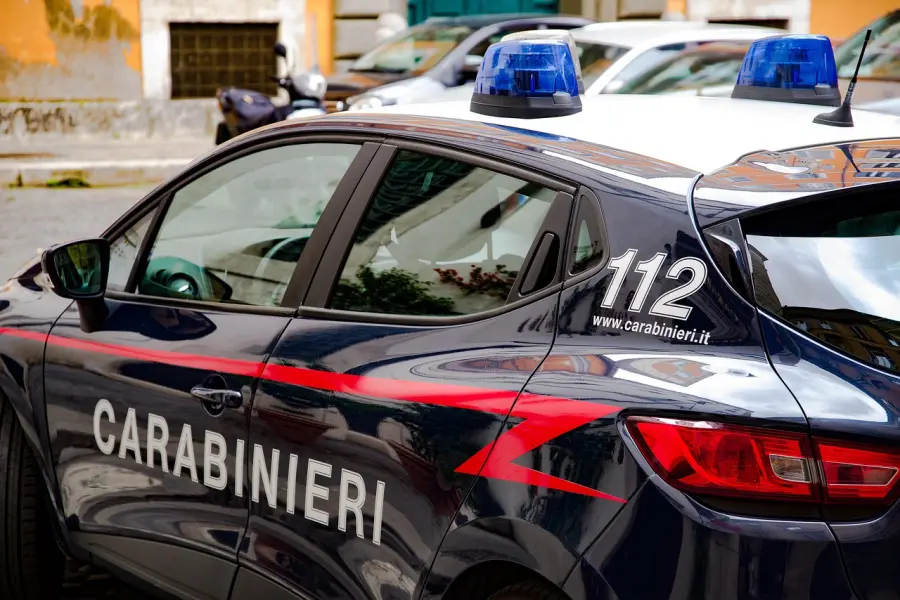 Ancona, ammonito 35enne per maltrattamenti contro la madre