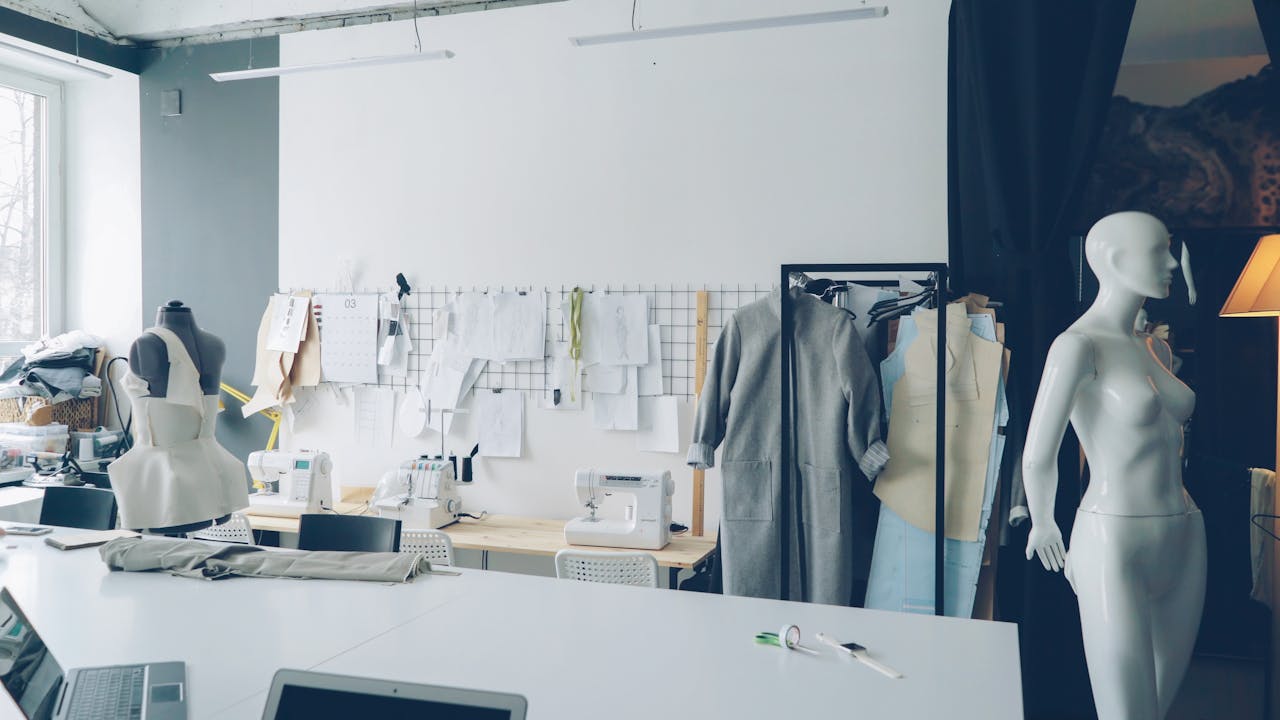 Industria marchigiana, produzione in calo nel primo trimestre: soffrono export e sistema moda