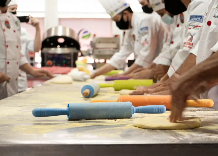 Barcaglione, lavoro per 22 detenuti grazie al corso da aiuto cuoco promosso dal Garante regionale