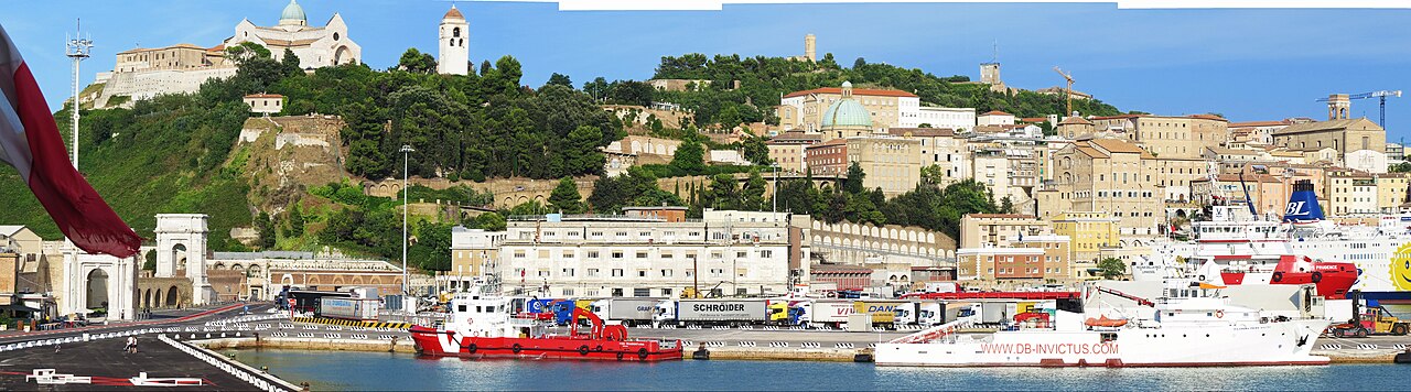 Cosa vedere nelle Marche in 3 giorni tra borghi, colline e mare